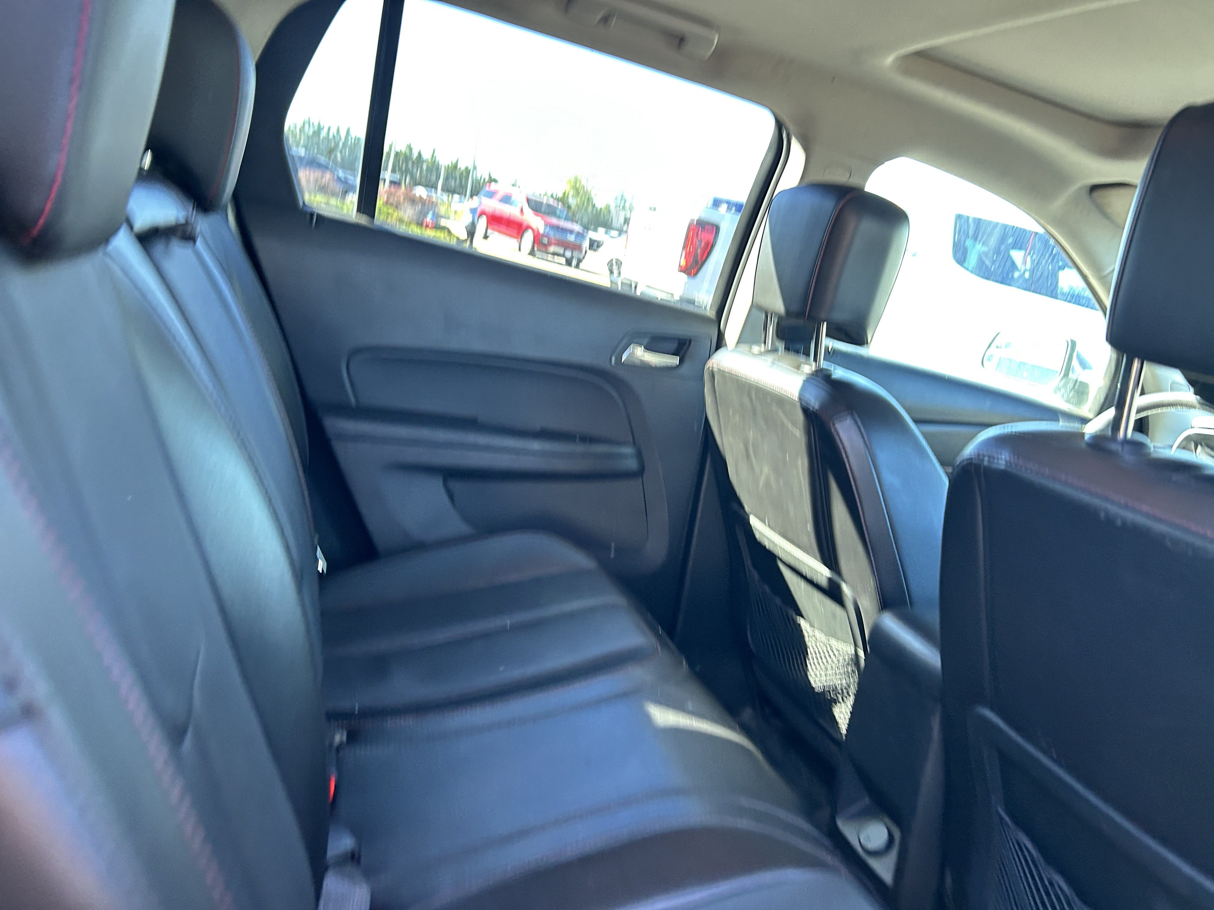 Used 2016 GMC Terrain SLT w/ Open Road Package AWD/4WD image 10