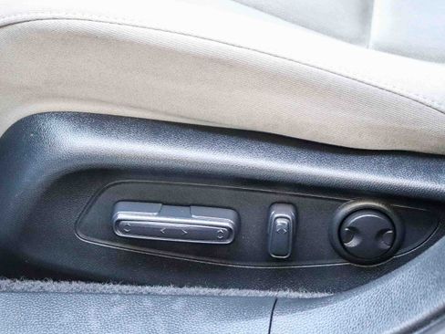 Certified 2024 Honda Accord EX image 26