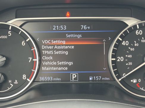 Used 2024 Nissan Altima 2.5 SV AWD/4WD image 31