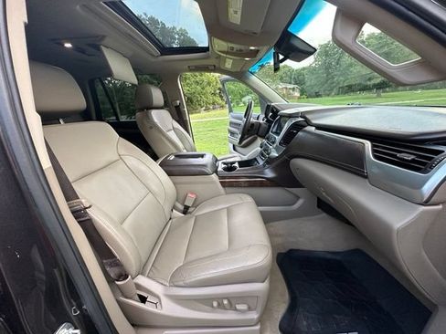Used 2017 Chevrolet Tahoe LT AWD/4WD image 8