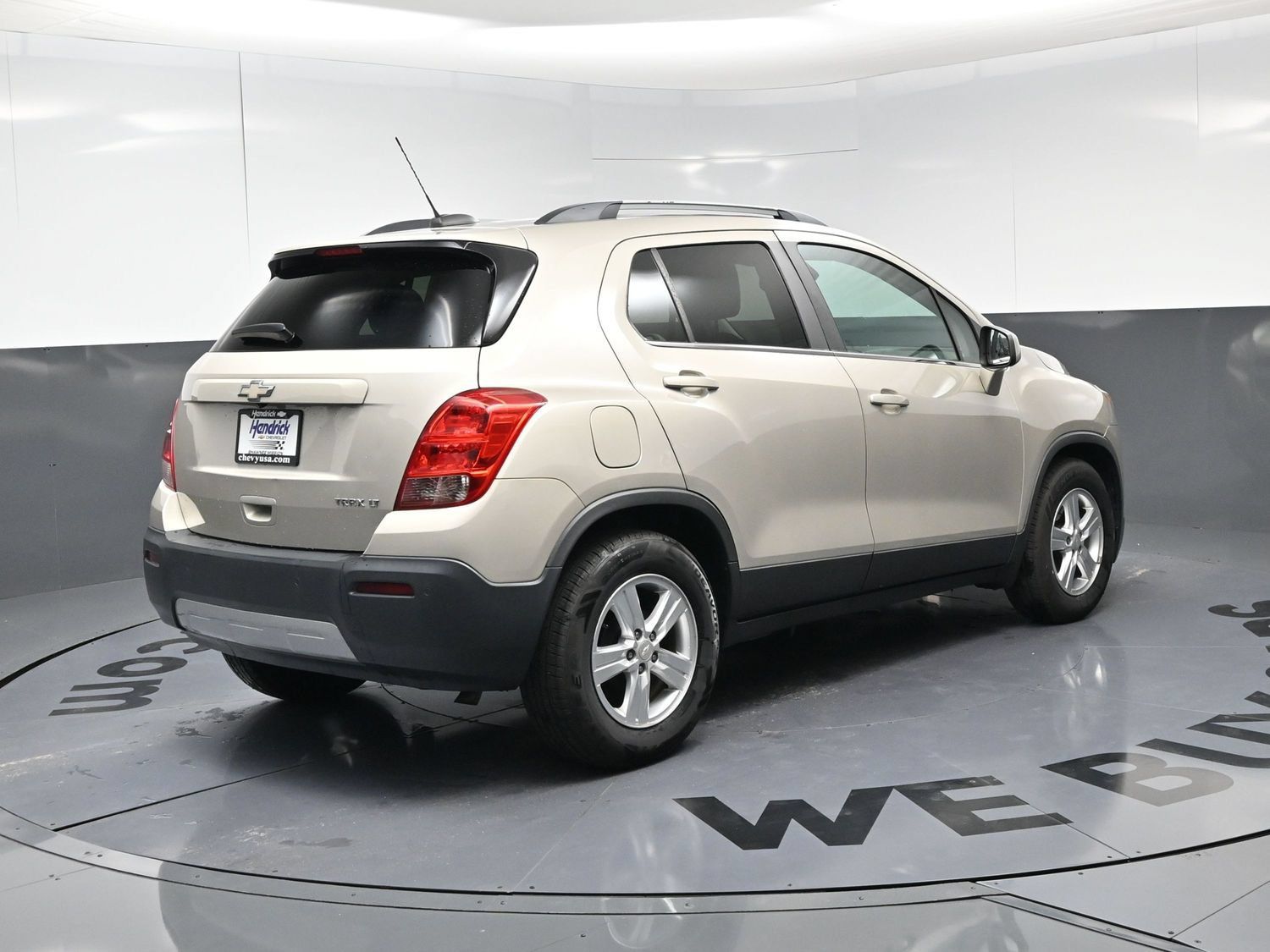 Used 2016 Chevrolet Trax LT w/ LT Convenience Package FWD image 9