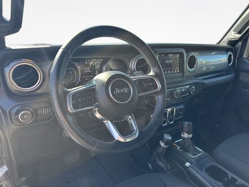 Used 2021 Jeep Wrangler Unlimited Sahara image 11