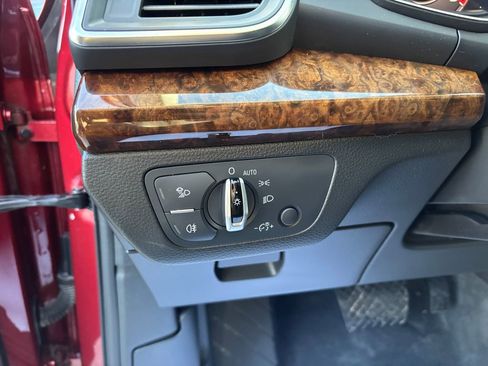 Used 2018 Audi Q5 2.0T Premium Plus w/ Premium Plus Package image 18