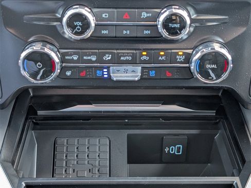 New 2026 Ford F350 Platinum image 20