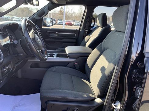 Used 2019 RAM 1500 Big Horn image 11
