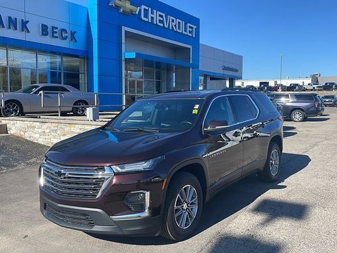 Used 2022 Chevrolet Traverse LT FWD image 1