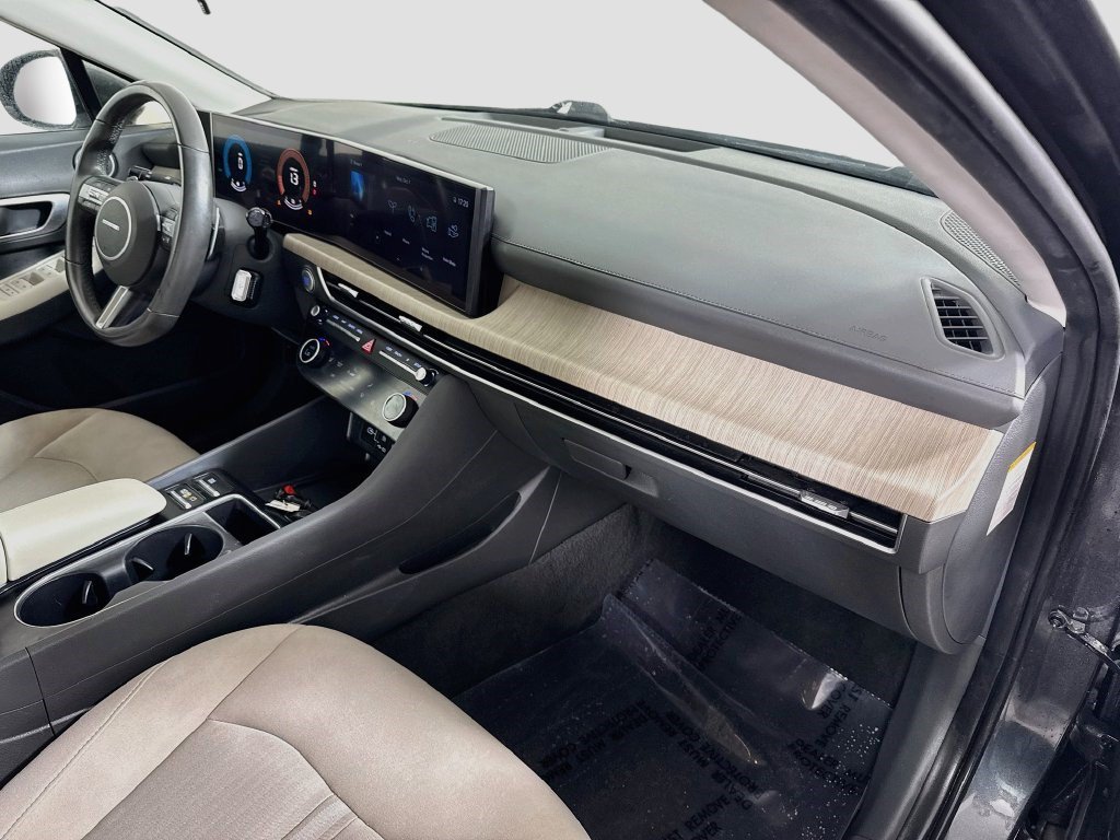 Used 2025 Hyundai Sonata SEL FWD image 28