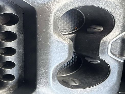 Used 2024 RAM 1500 Laramie image 21