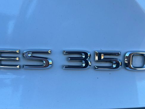 Used 2015 Lexus ES 350 image 53