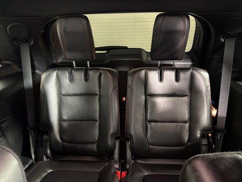 Used 2018 Ford Explorer Sport w/ Equipment Group 401A image 20