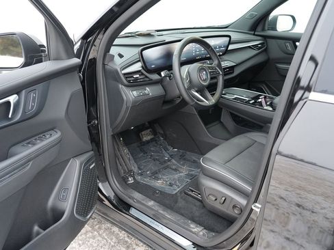 Used 2025 Buick Enclave Preferred image 14