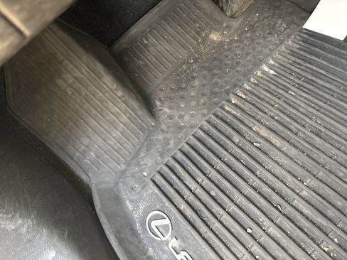 Used 2020 Lexus RX 450h AWD w/ Luxury Package image 16