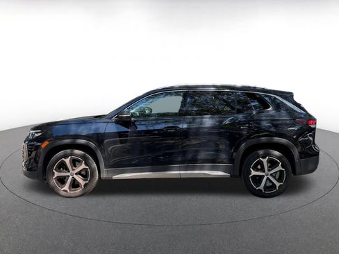 Used 2026 Volkswagen Tiguan SE AWD/4WD image 6