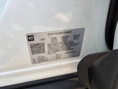 Used 2025 Buick Encore GX Preferred FWD image 28