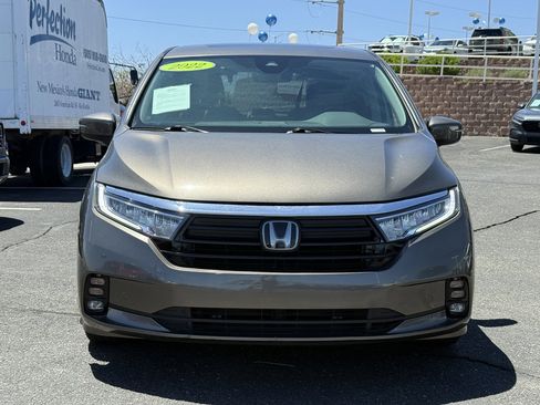 Used 2022 Honda Odyssey Touring image 3