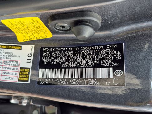 Used 2022 Toyota Prius Prime Limited FWD image 33