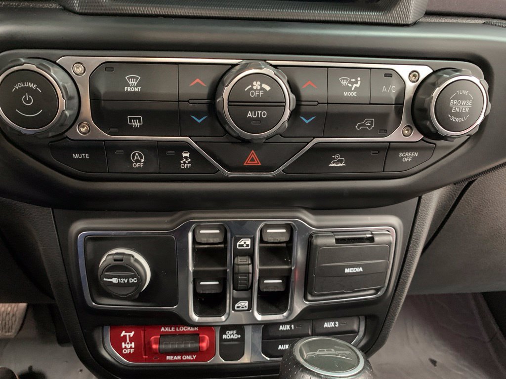 Certified 2022 Jeep Gladiator Mojave w/ Auxiliary Switch Group AWD/4WD image 21