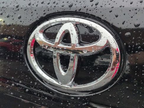 Certified 2026 Toyota Highlander Platinum AWD/4WD image 29