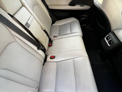 Used 2020 Lexus RX 350 350 w/ Premium Package image 40