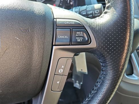 Used 2012 Honda Odyssey Touring image 16