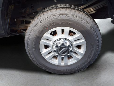 Certified 2019 Ford F350 XLT w/ XLT Value Package AWD/4WD image 7