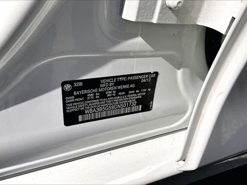 Used 2013 BMW 328i xDrive Sedan AWD/4WD image 31
