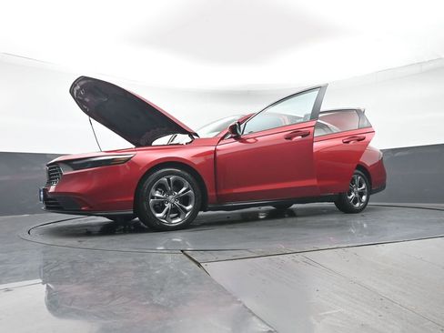 Certified 2023 Honda Accord EX image 45