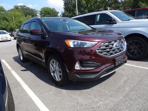 Used 2022 Ford Edge SEL w/ Convenience Package AWD/4WD image 3