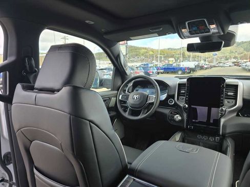 New 2026 RAM 1500 Laramie w/ Night Edition AWD/4WD image 10