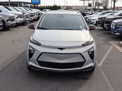 Certified 2023 Chevrolet Bolt EUV Premier w/ Sun & Sound Package image 3