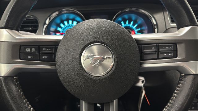 Used 2013 Ford Mustang Coupe w/ V6 Performance Pkg RWD image 14