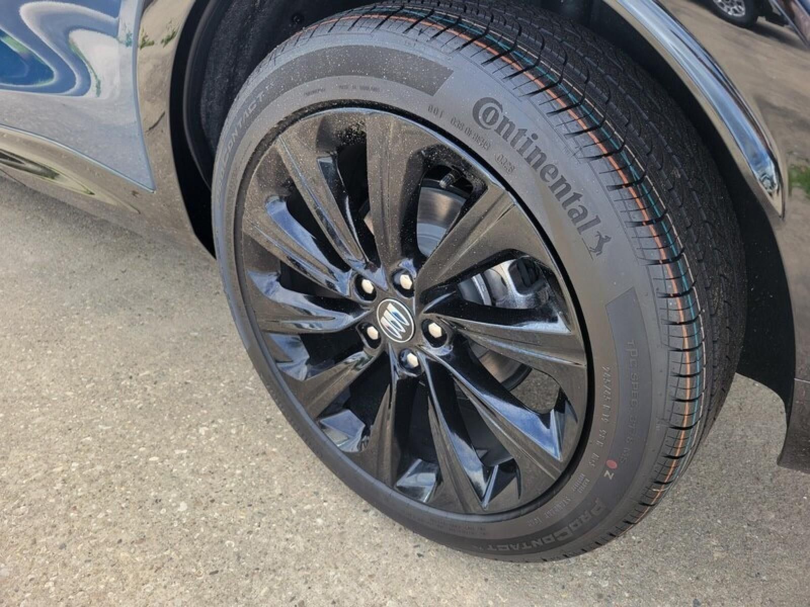 New 2026 Buick Envista Sport Touring w/ Convenience I Package FWD image 8