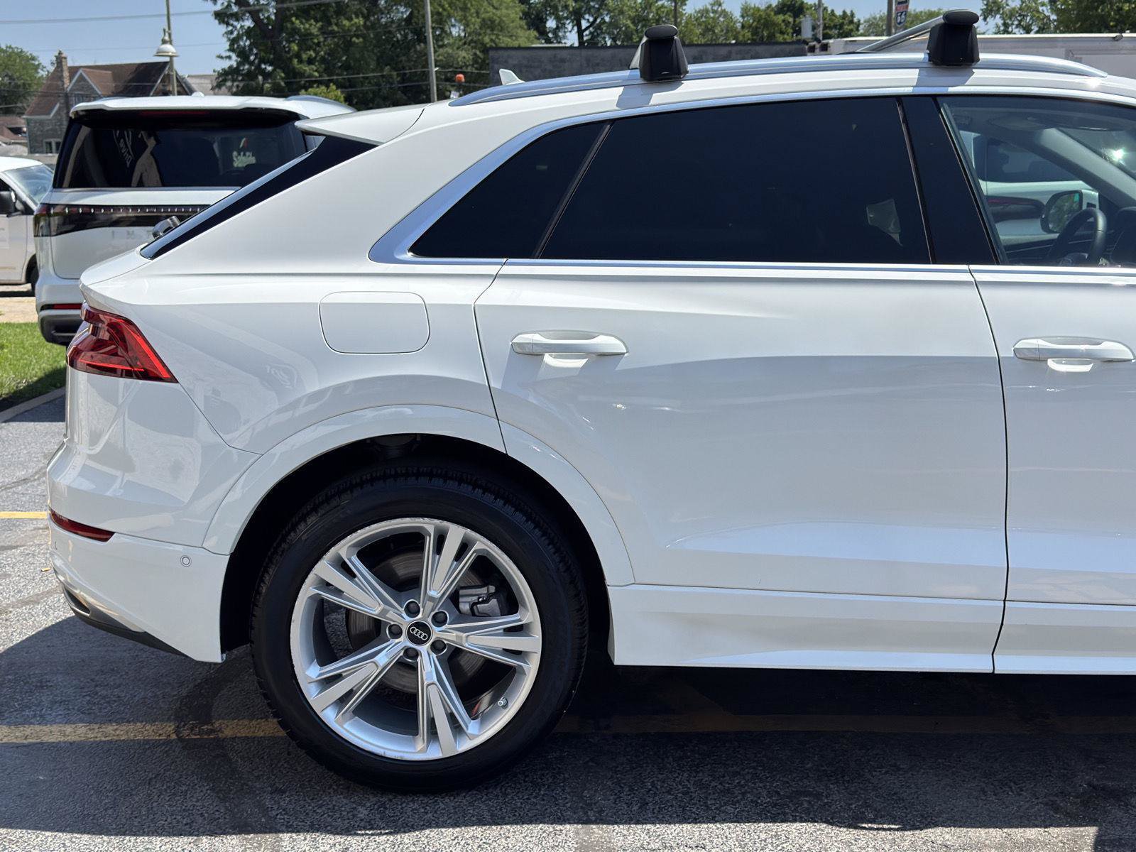 Used 2023 Audi Q8 Premium w/ Convenience Package AWD/4WD image 13