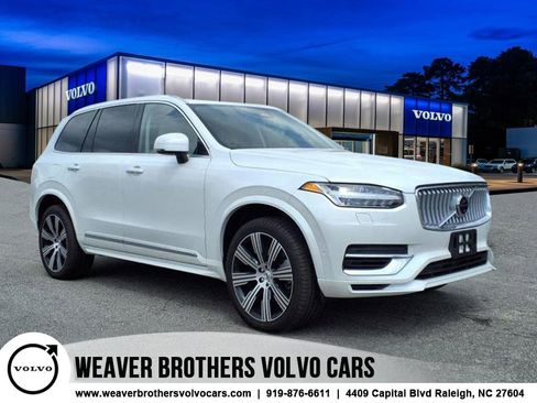 Used 2025 Volvo XC90 T8 Ultra w/ Protection Package Premier image 1