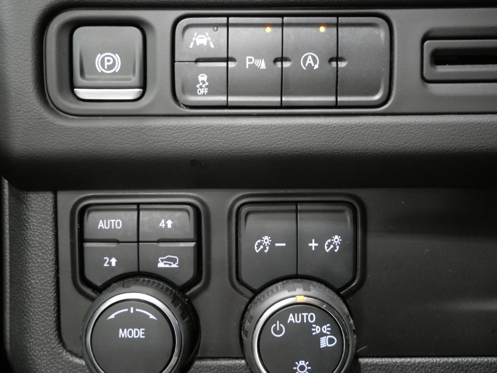 Used 2024 Chevrolet Tahoe LT AWD/4WD image 13
