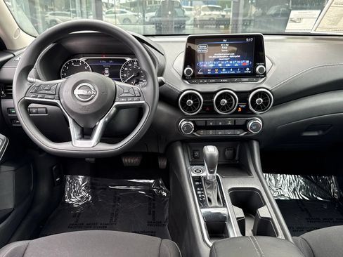 Used 2025 Nissan Sentra SV FWD image 35