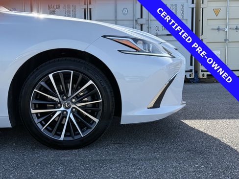 Used 2022 Lexus ES 350 w/ Premium Package FWD image 11