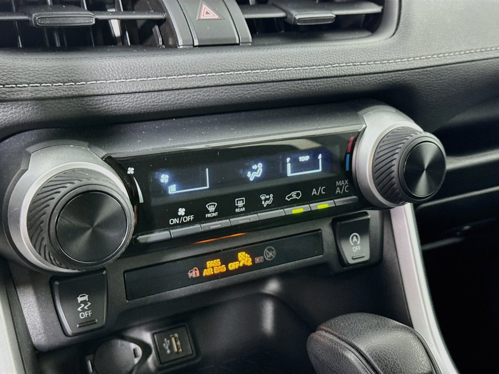 Certified 2023 Toyota RAV4 LE AWD/4WD image 14