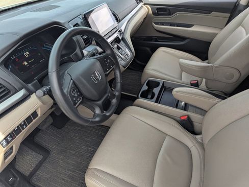 Used 2024 Honda Odyssey EX-L image 22