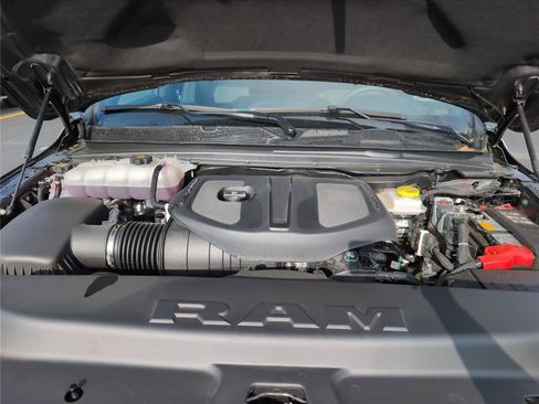 New 2026 RAM 1500 Big Horn AWD/4WD image 14