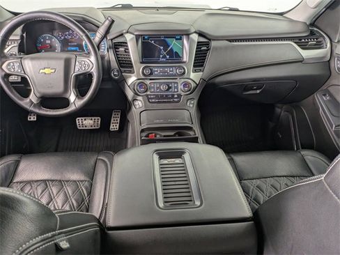 Used 2019 Chevrolet Suburban Premier w/ Premier Plus Edition image 32