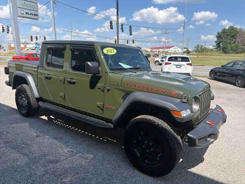 Used 2021 Jeep Gladiator Mojave w/ Trailer Tow Package AWD/4WD image 3
