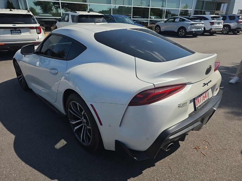 Used 2021 Toyota Supra w/ Safety & Technology Package RWD image 4