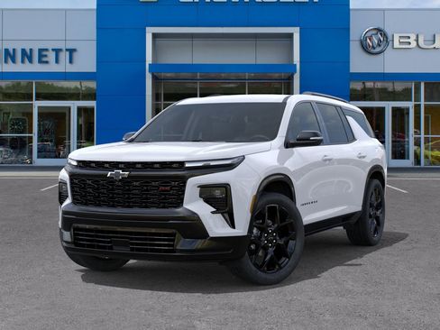 New 2026 Chevrolet Traverse RS w/ LPO, Floor Liner Package image 24