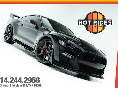 Used 2021 Ford Mustang Shelby GT500 w/ Carbon Fiber Track Pack image 1