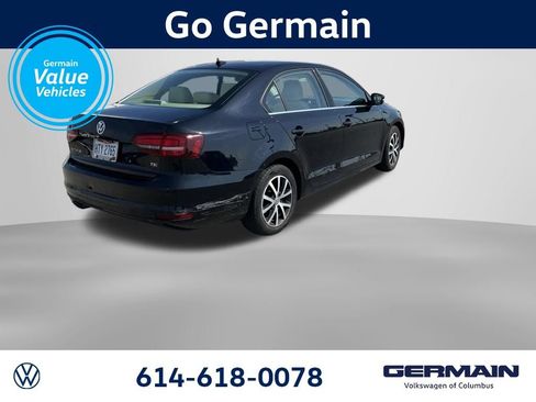 Used 2017 Volkswagen Jetta SE FWD image 7