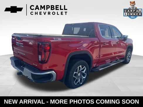 Used 2024 GMC Sierra 1500 SLE w/ Preferred Package AWD/4WD image 5