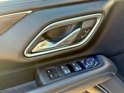 Certified 2024 Chevrolet Tahoe Z71 w/ Luxury Package image 12