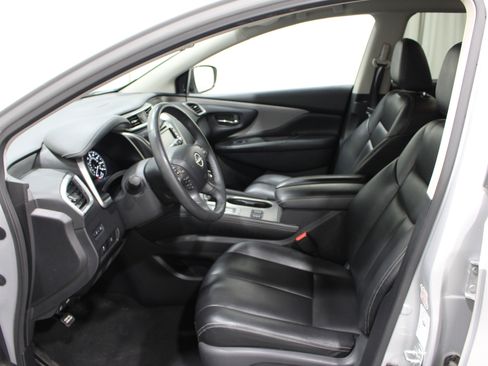Used 2023 Nissan Murano SV AWD/4WD image 3