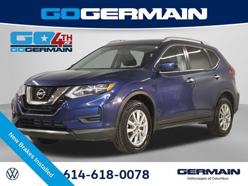 Used 2017 Nissan Rogue SV w/ SV Premium Package AWD/4WD image 1